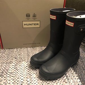 Hunter boots. Original short.